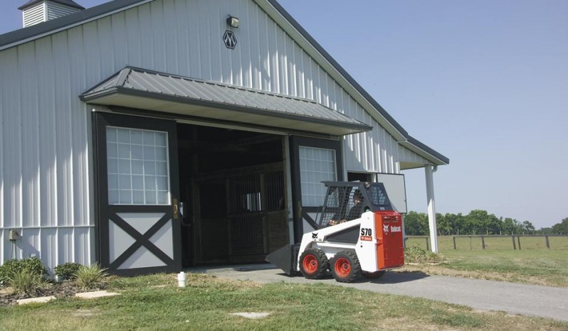 Bobcat S70 Skid-Steer 4