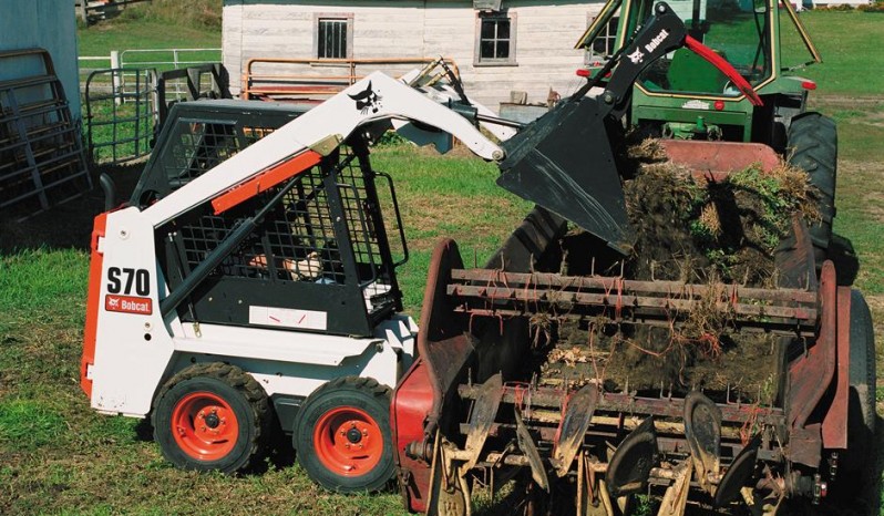 Bobcat S70 Skid-Steer 5