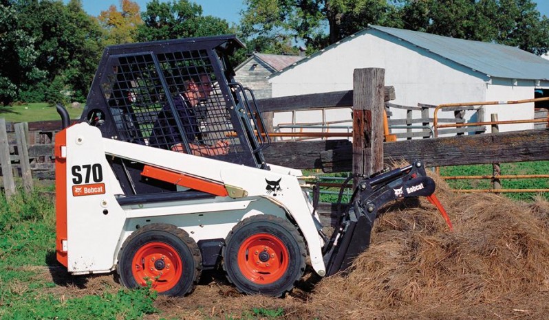 Bobcat S70 Skid-Steer 7