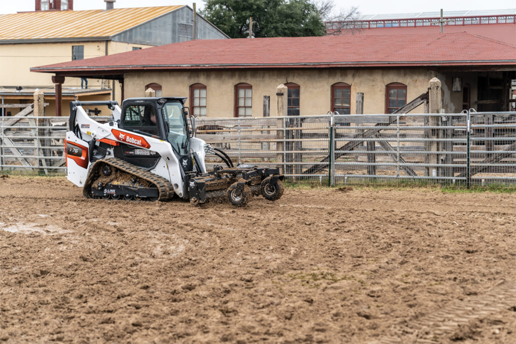 Bobcat T76 Compact Track Loader