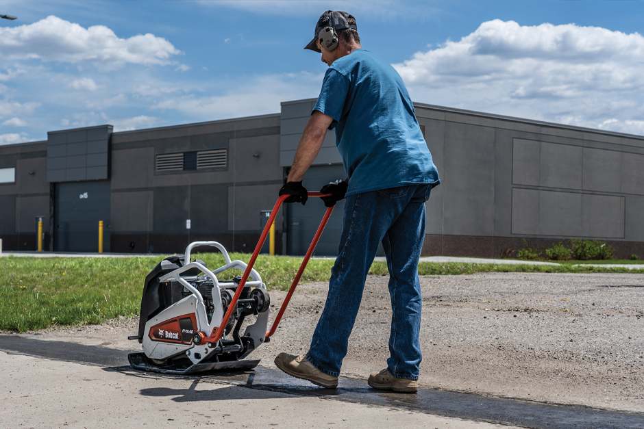 Bobcat Forward Plate Compactor