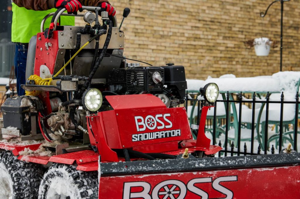 BOSS Snowrator