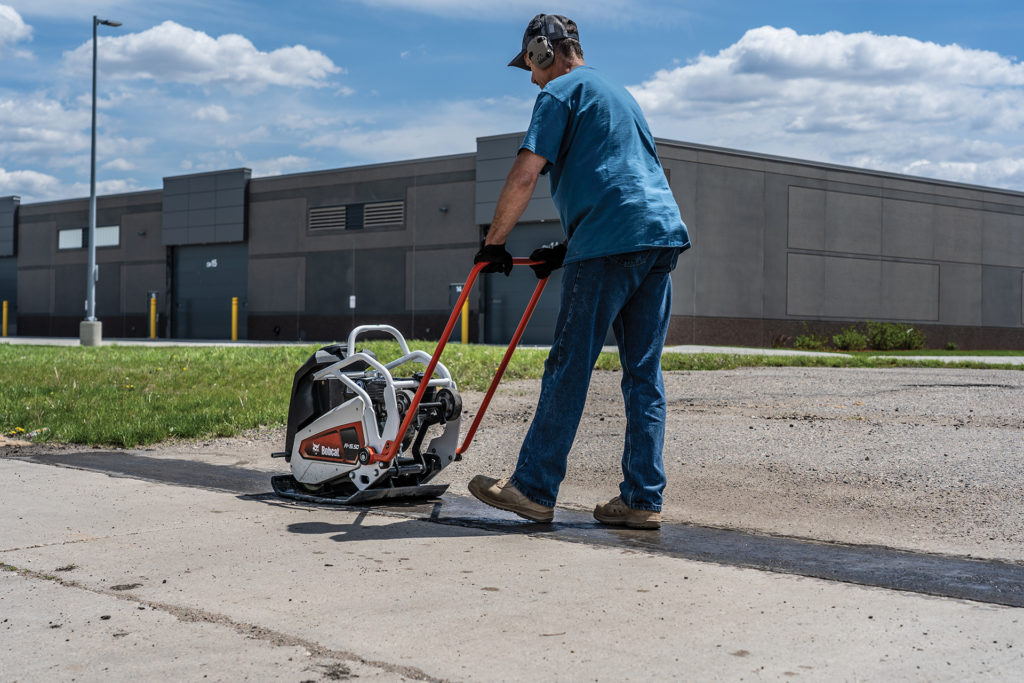 Bobcat FP15.50 Forward Plate Compactor