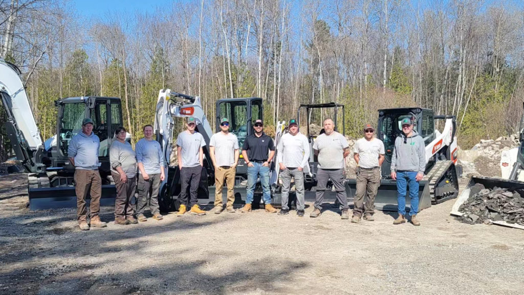 Windmill Garden Centre & Landscaping Crew