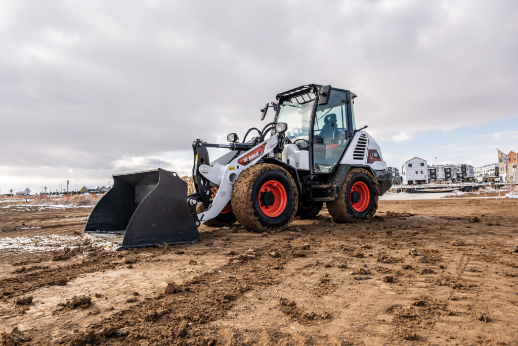 Bobcat L95 Compact Wheel Loader