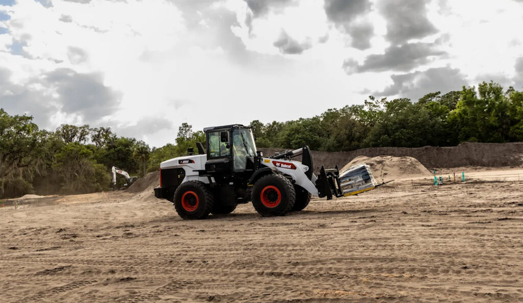 Bobcat L235 Large Wheel Loader