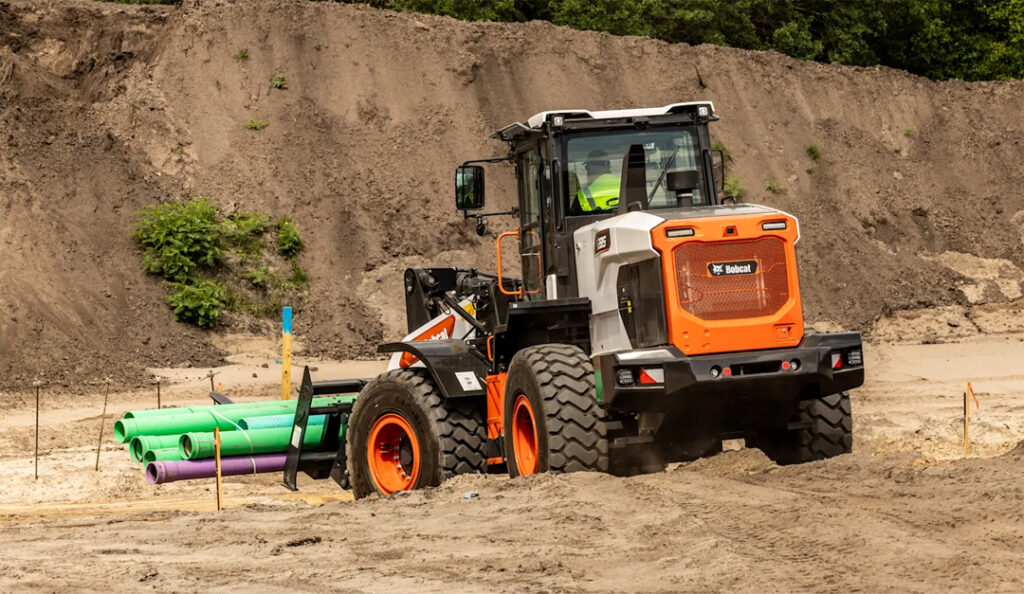 Bobcat L285 Large Wheel Loader