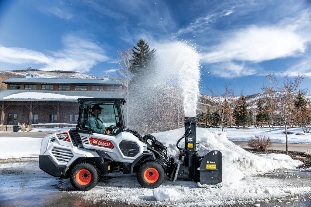 Bobcat L35 Small Articulated Loader