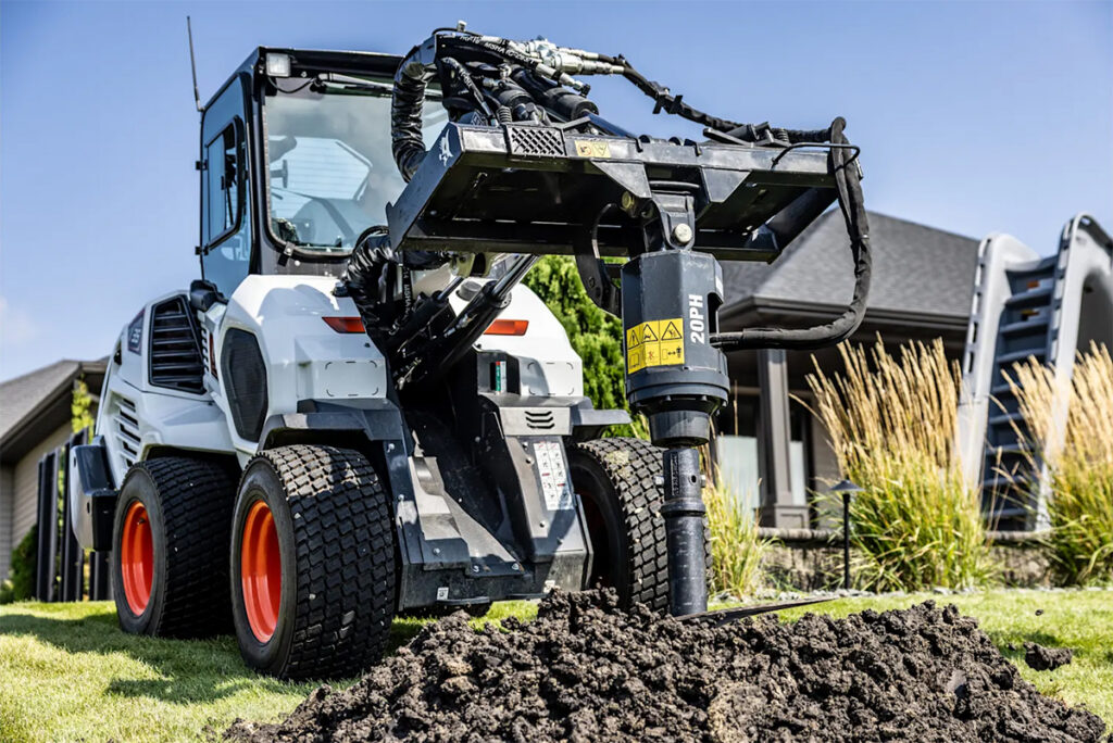 Bobcat L35 Small Articulated Loader