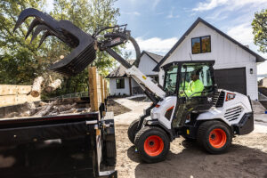 Bobcat L35 Small Articulated Loader