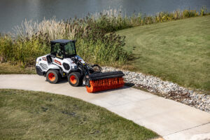 Bobcat L35 Small Articulated Loader