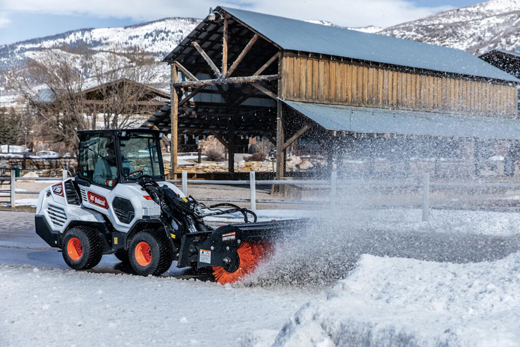 Bobcat L35 Small Articulated Loader