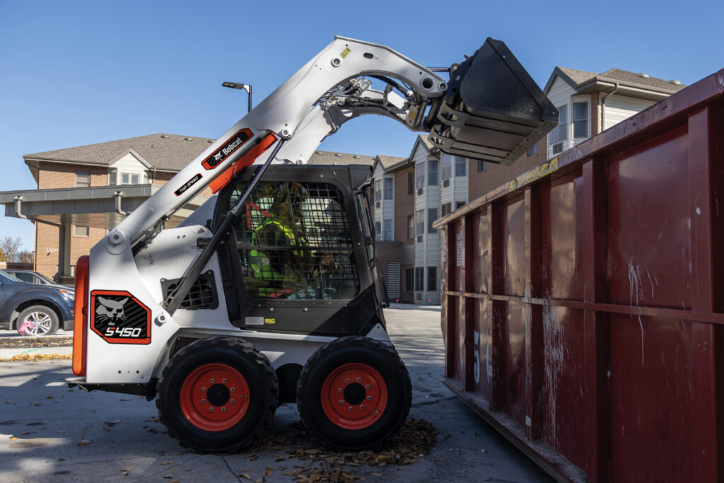 Bobcat S450 Classic Skid-Steer Loader