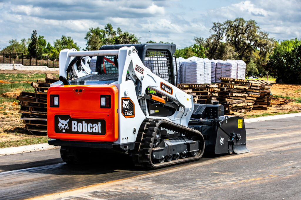 Bobcat T595 Classic Skid-Steer Loader