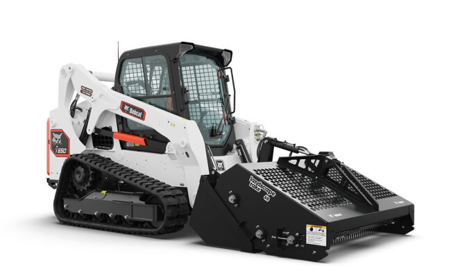 Bobcat T650 Classic Compact Track Loader