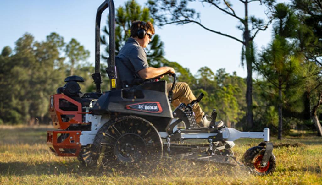 Zero-turn mowers explained: Why they’re the best choice for large properties in spring