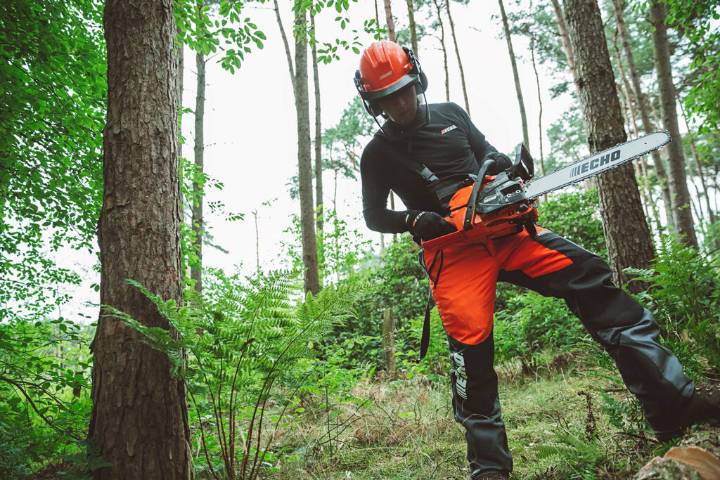 ECHO CS-4510 Chainsaw