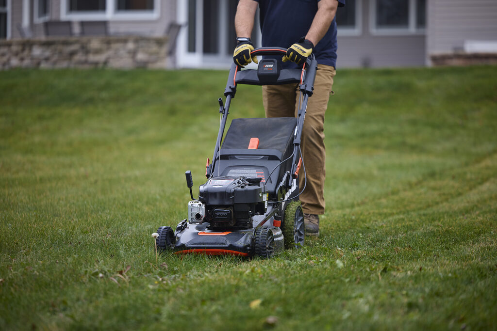 ECHO LM-2119SP Lawn Mower