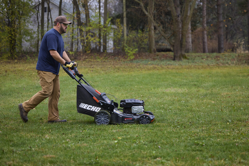 ECHO LM-2119SP Lawn Mower