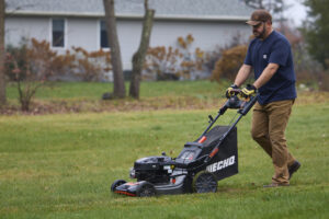 ECHO LM-2119SP Lawn Mower