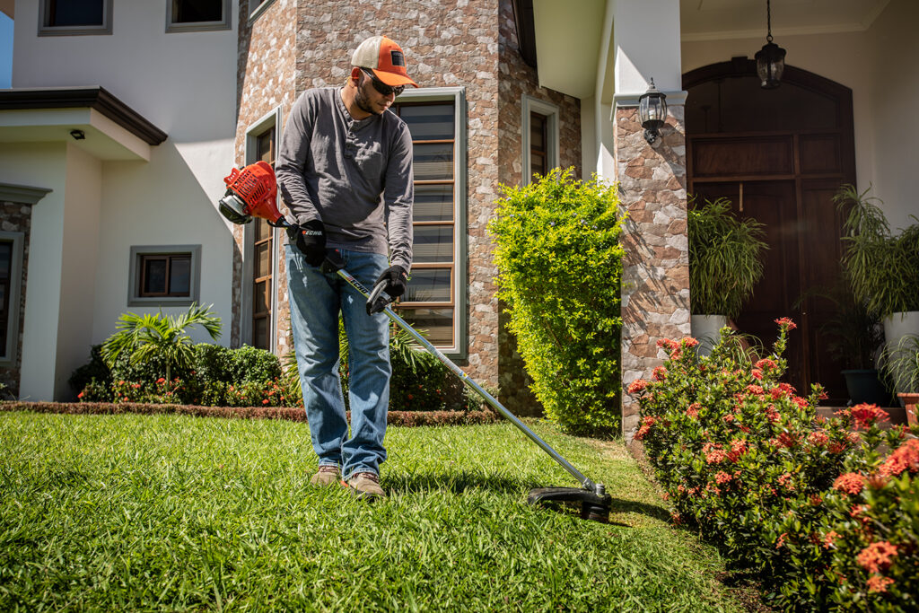 ECHO SRM-225 Trimmer