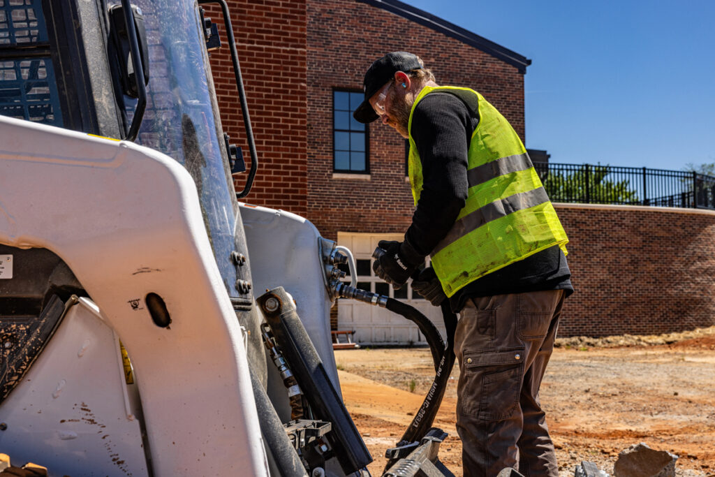 Bobcat T76-2 Pro Compact Track Loader