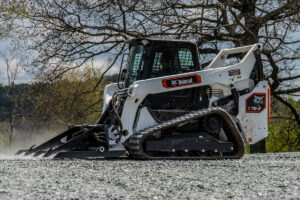 Bobcat T76-2 Pro Compact Track Loader